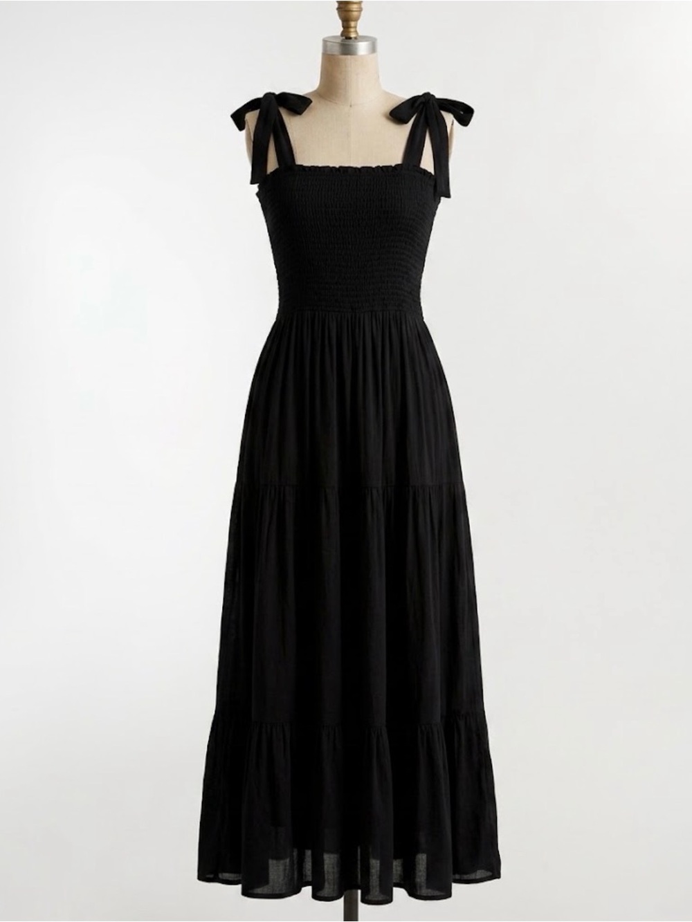 ZESICA Black Tie Shoulder Smocked Tiered Maxi Dress Boho Cottagecore Game Day S